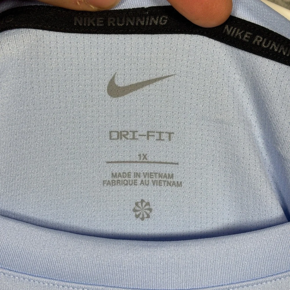 Nike Running Dri-FIT Long Sleeve Shirt Mens 1X Light Blue Green Graphic Logo